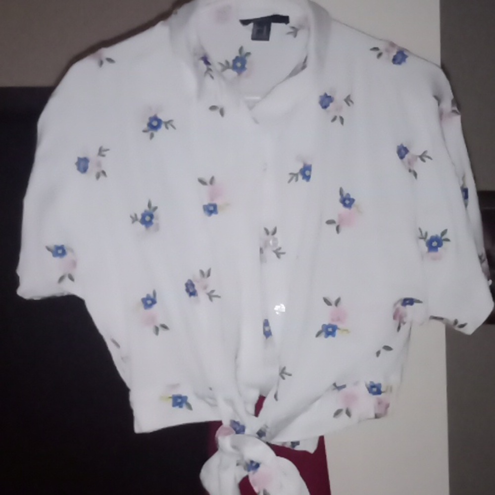 Forever 21 tie-up shirt